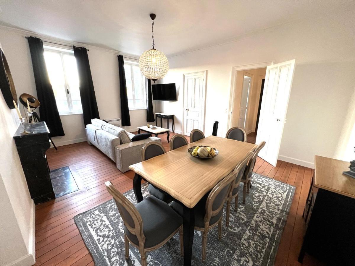 l'Hôtel des Ventes Reims Chativesle Exterior foto
